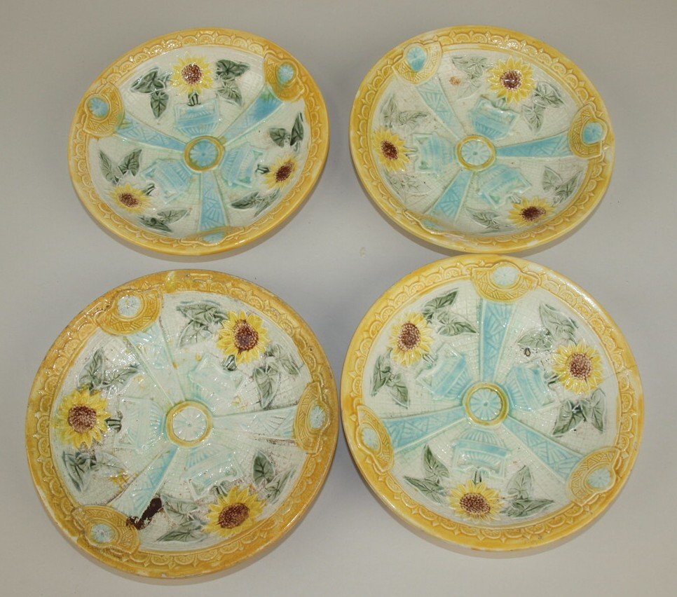Majolica set of 4 Lear sunflower & urn sauce dishes, (1 of 1)