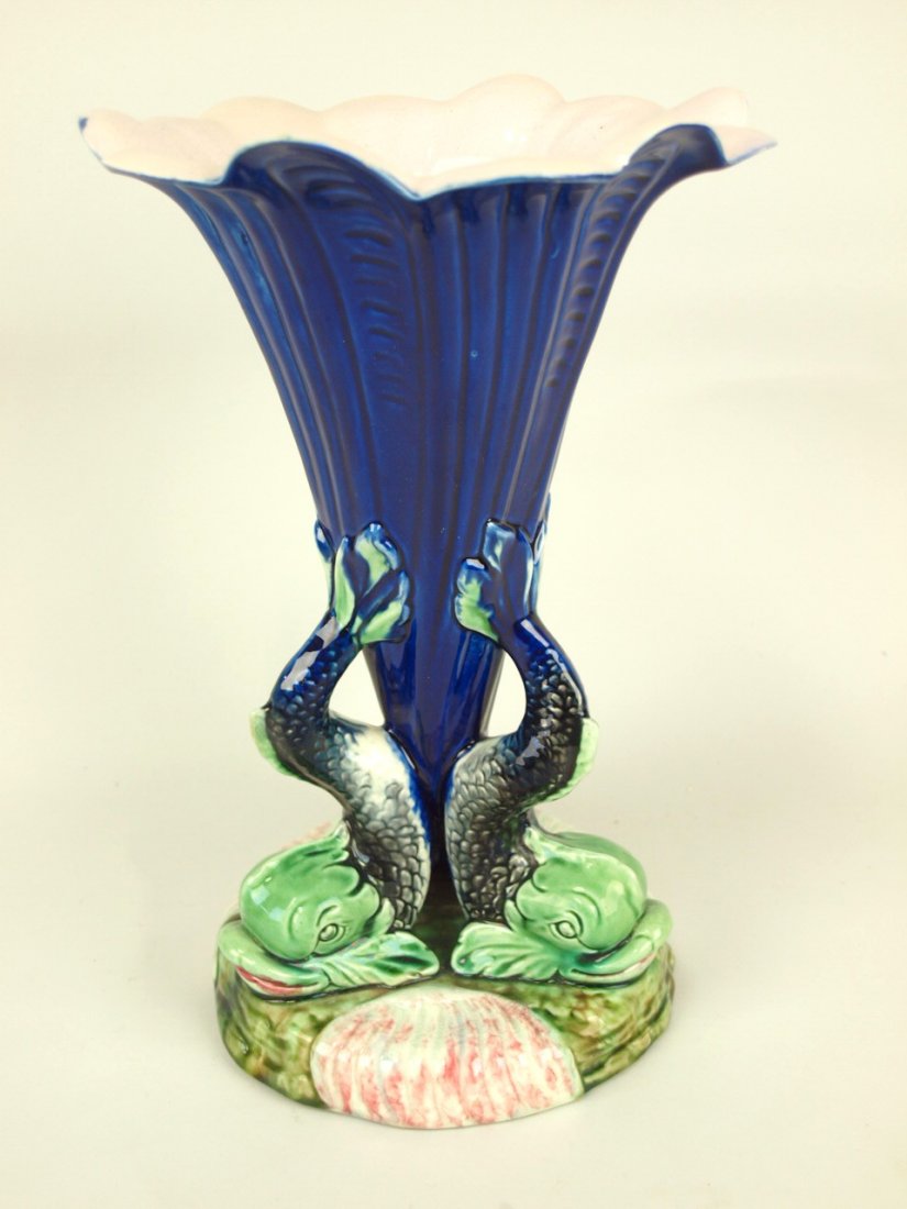 Forester cobalt Majolica triple and shell large vase (1 of 1)