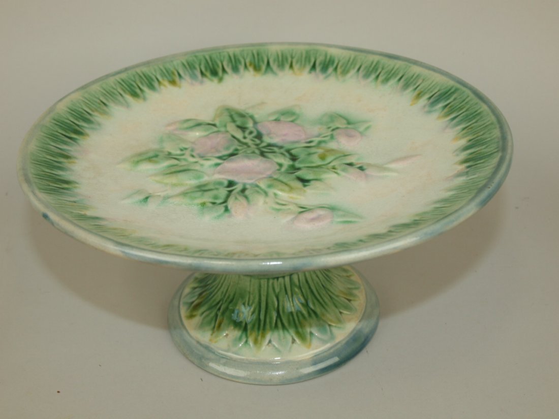 Etruscan Majolica morning glory cake stand: Etruscan Majolica morning glory cake stand