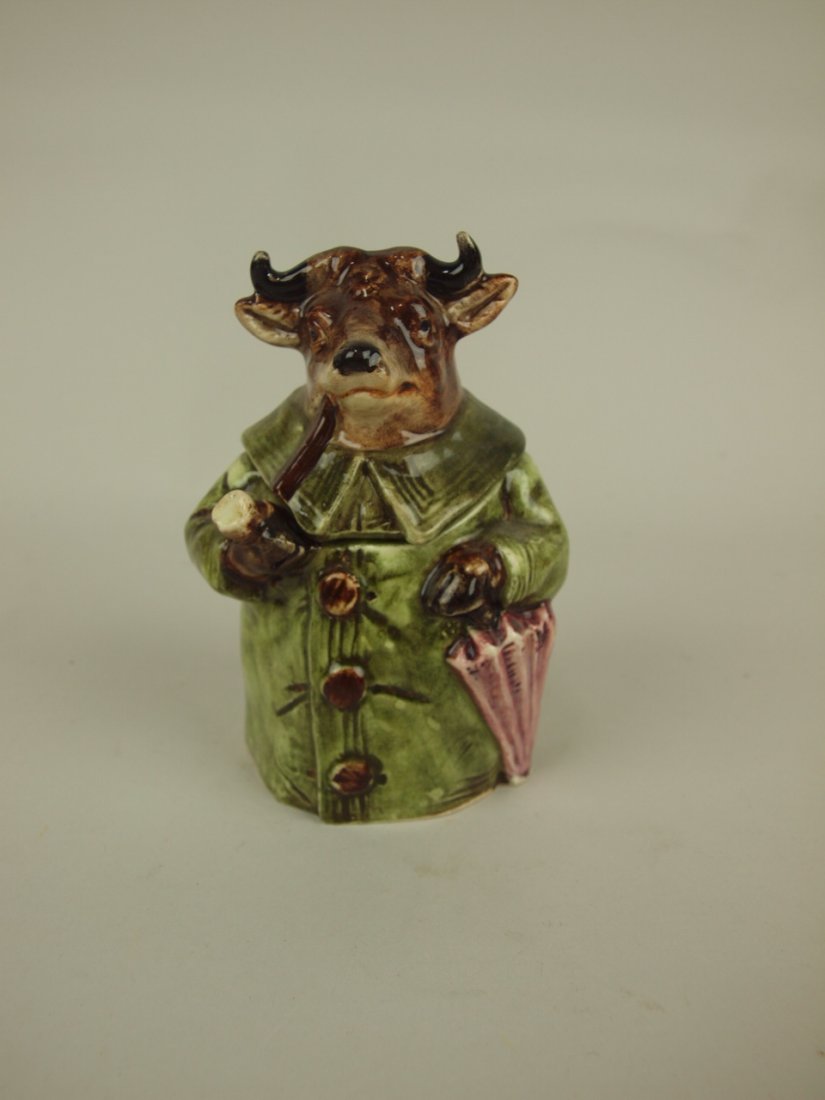 Majolica figural humidor of bull with green smoking (1 of 1)
