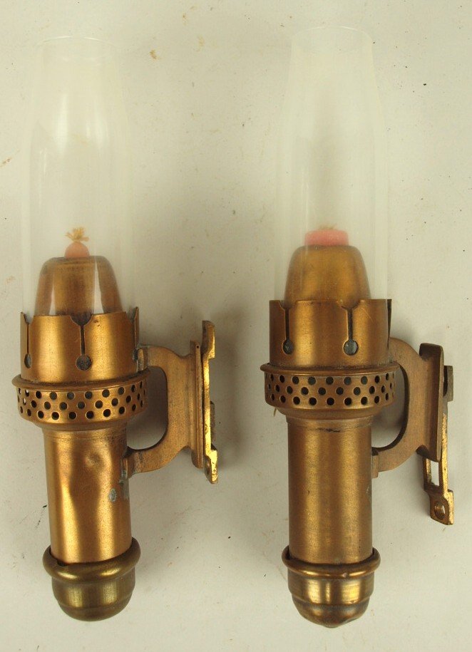 Pair of brass railroad caboose candle sconce lights 10 (1 of 1)