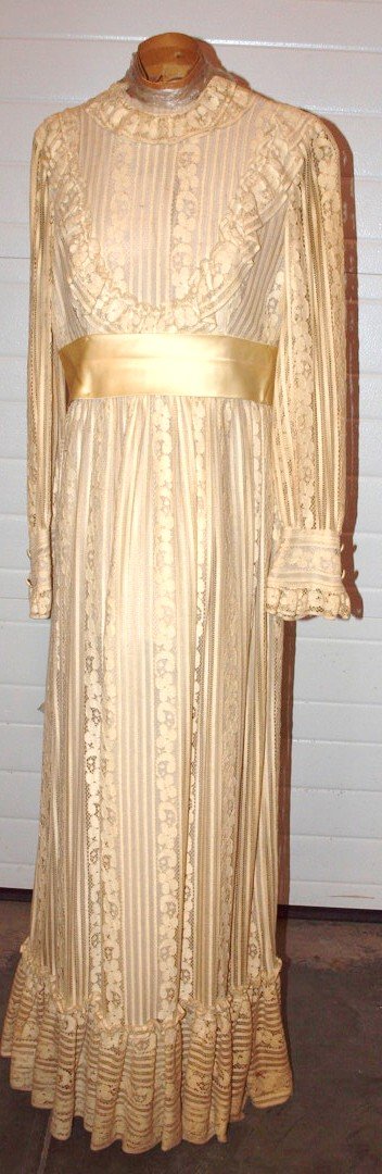 Early ladies wedding dress from the Studebaker family (1 of 6)
