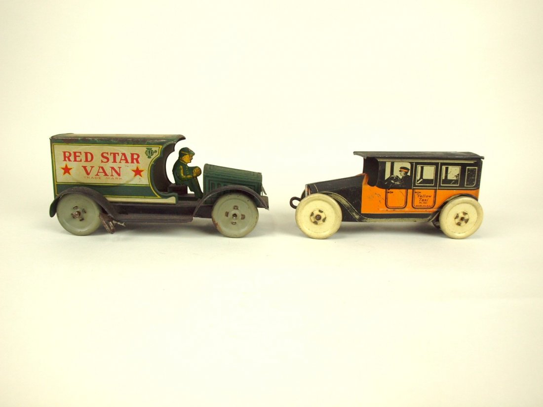 Strauss Red Star Van and Mohawk Yellow Taxi tin (1 of 2)