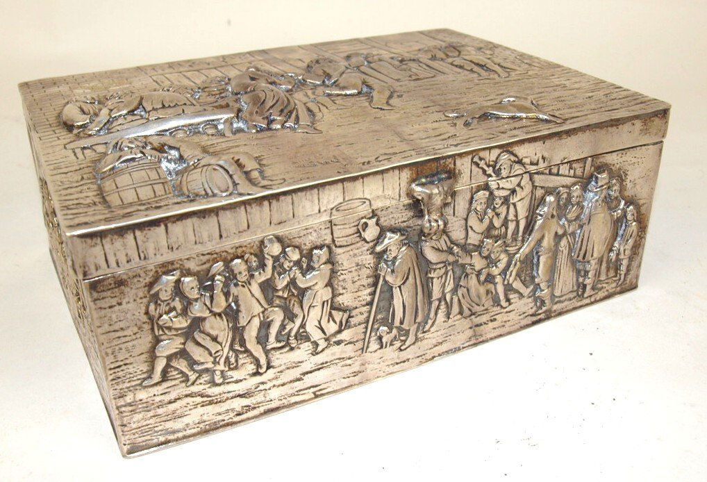 Early Dutch silver box with embossed scene of people (1 of 3)