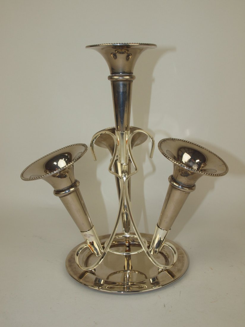 Silver plate 4 lily epergne and under plate, 10 1/4": Silver plate 4 lily epergne and under plate, 10 1/4"