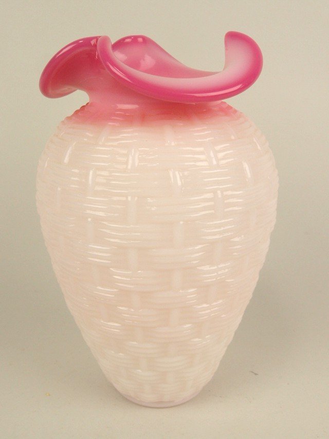 Fenton basketweave Rosalene vase, 1989 Connoiseur (1 of 1)