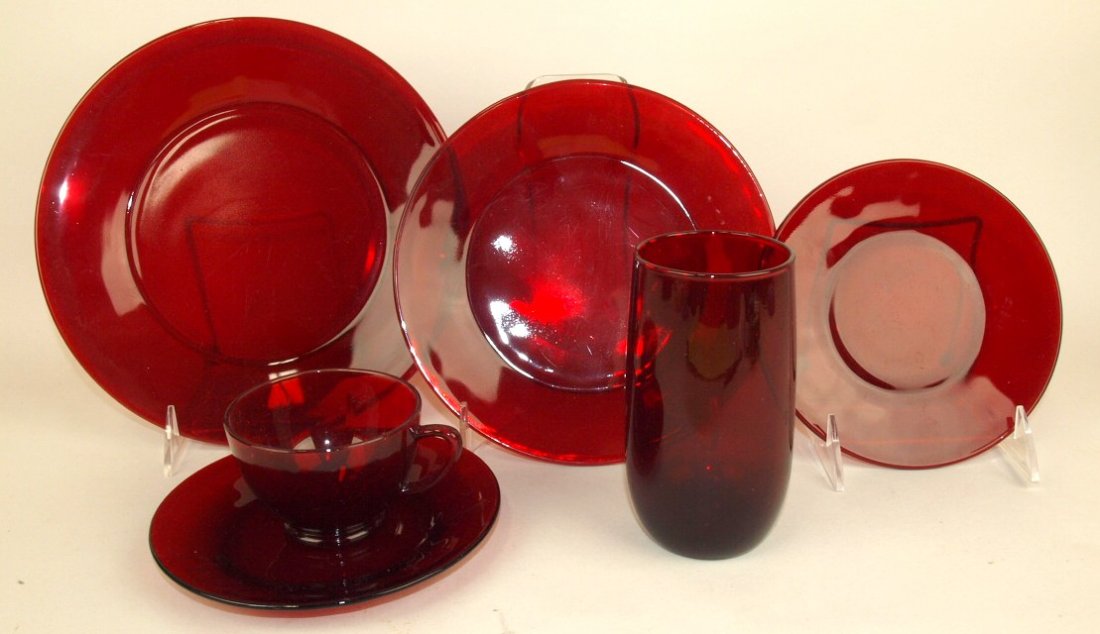 Depression glass red royal ruby set of 77 pieces: 6 (1 of 1)
