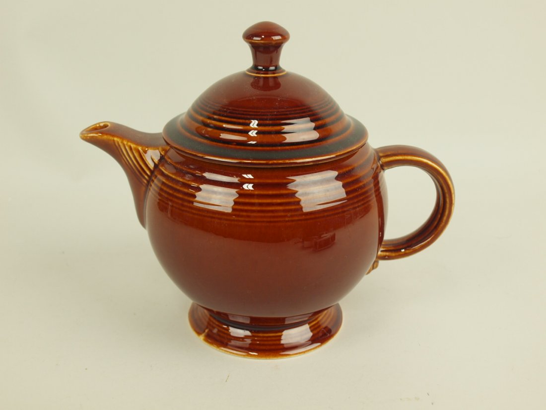 Fiesta Amberstone teapot with coffee pot lid (1 of 1)
