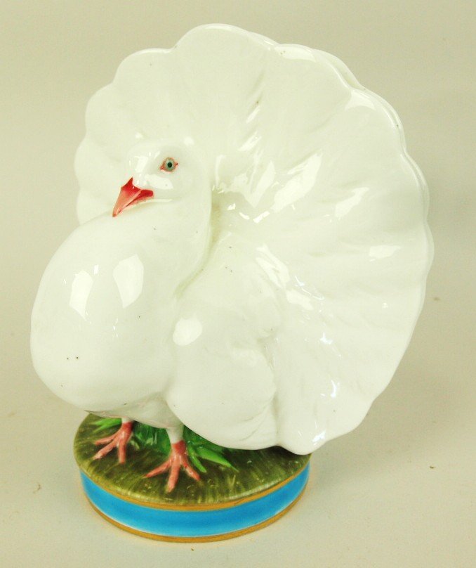 Minton porcelain dove 5 hole posey holder, 6": Minton porcelain dove 5 hole posey holder, 6"