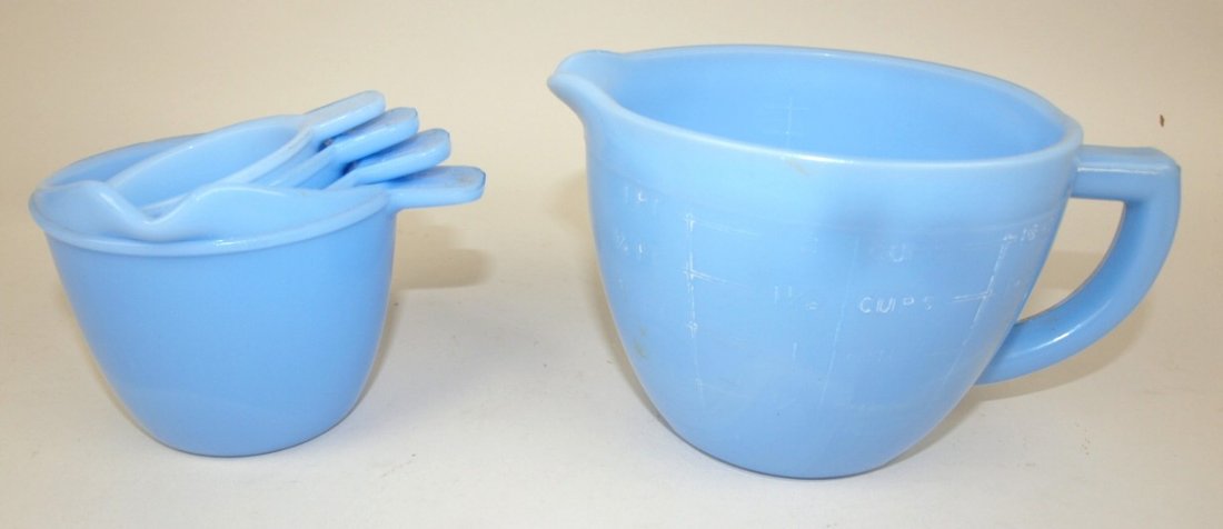 Delphite blue 2 cup measurer and 4 piece measure set, (1 of 1)