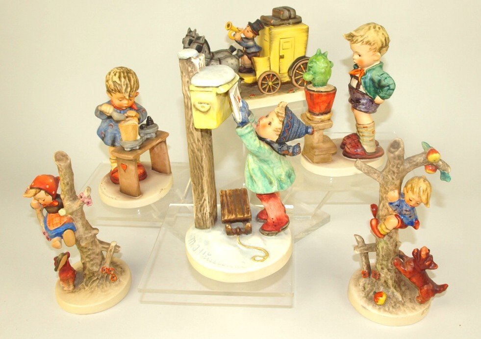 Hummel lot of 6 figures (1 of 1)