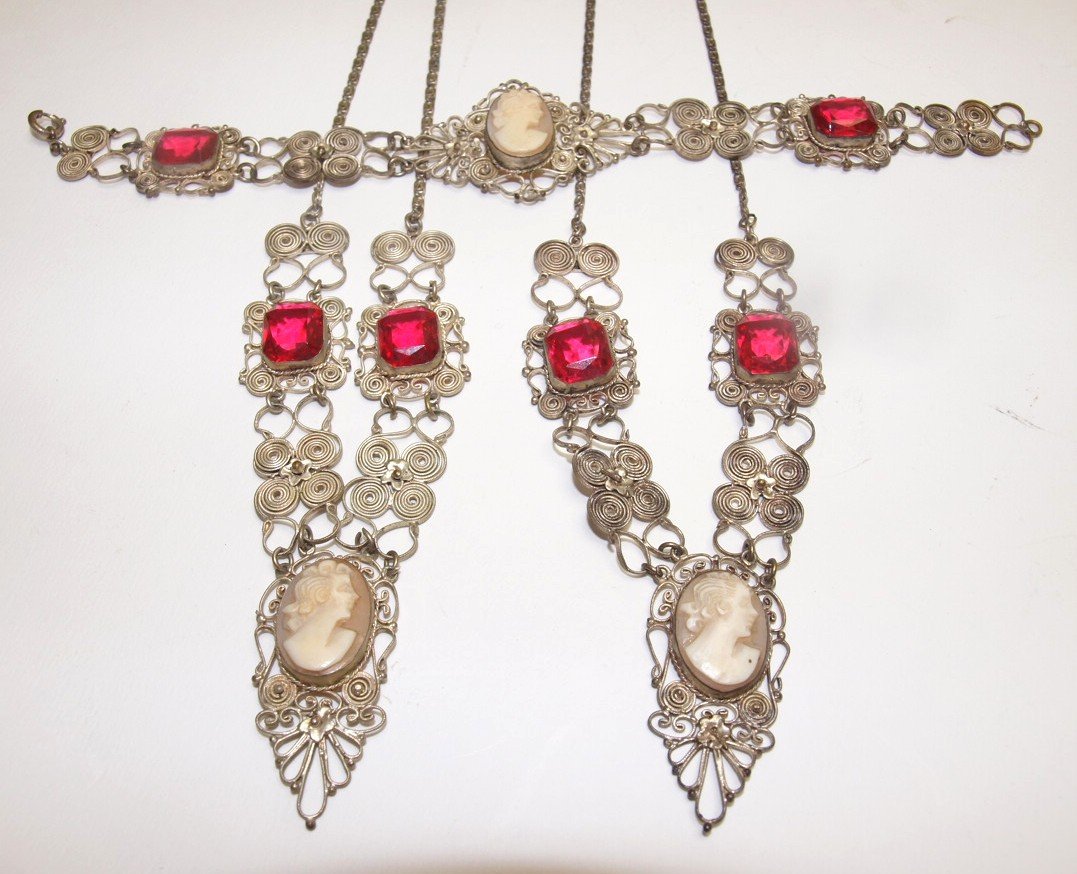 800 silver lot of 2 cameo necklaces and one bracelet (1 of 1)