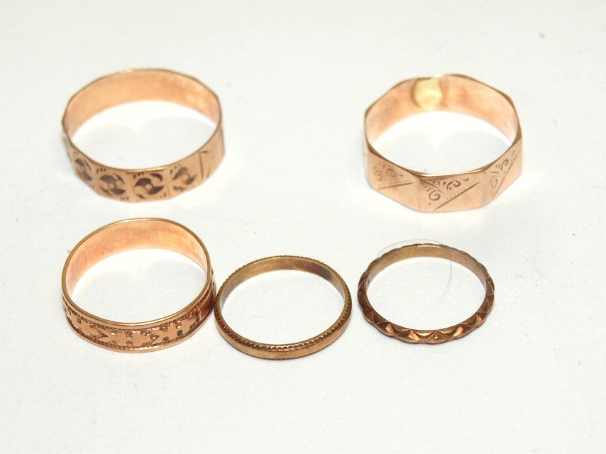 10kt yg lot of 2 eternity and 3 baby rings, 3.3 DWT (1 of 1)