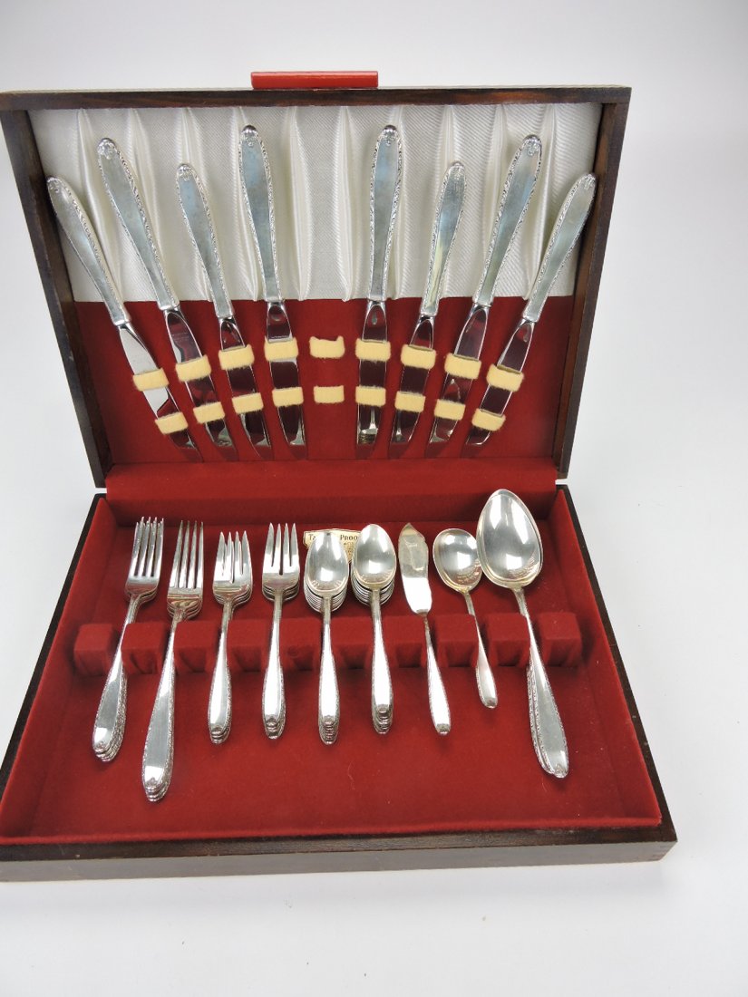 Alvin Sterling Silver flatware set (1 of 3)