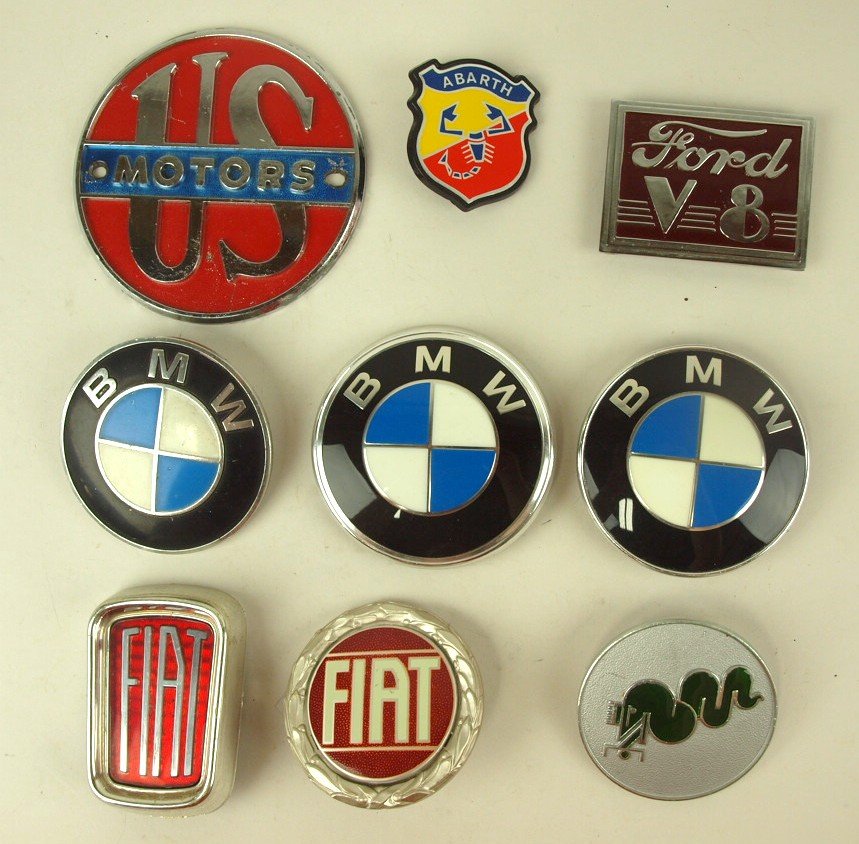 Lot of 9 auto badges & emblems: US Motors, Abarth, Ford (1 of 1)