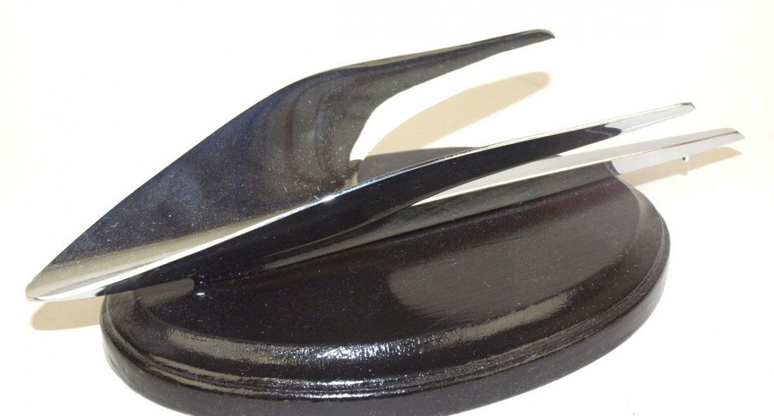 1959 Studebaker lark hood ornament mascot (1 of 1)