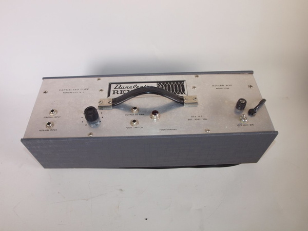 Danelectro Reverb Box Model 9100 Vintage Guitar Amp