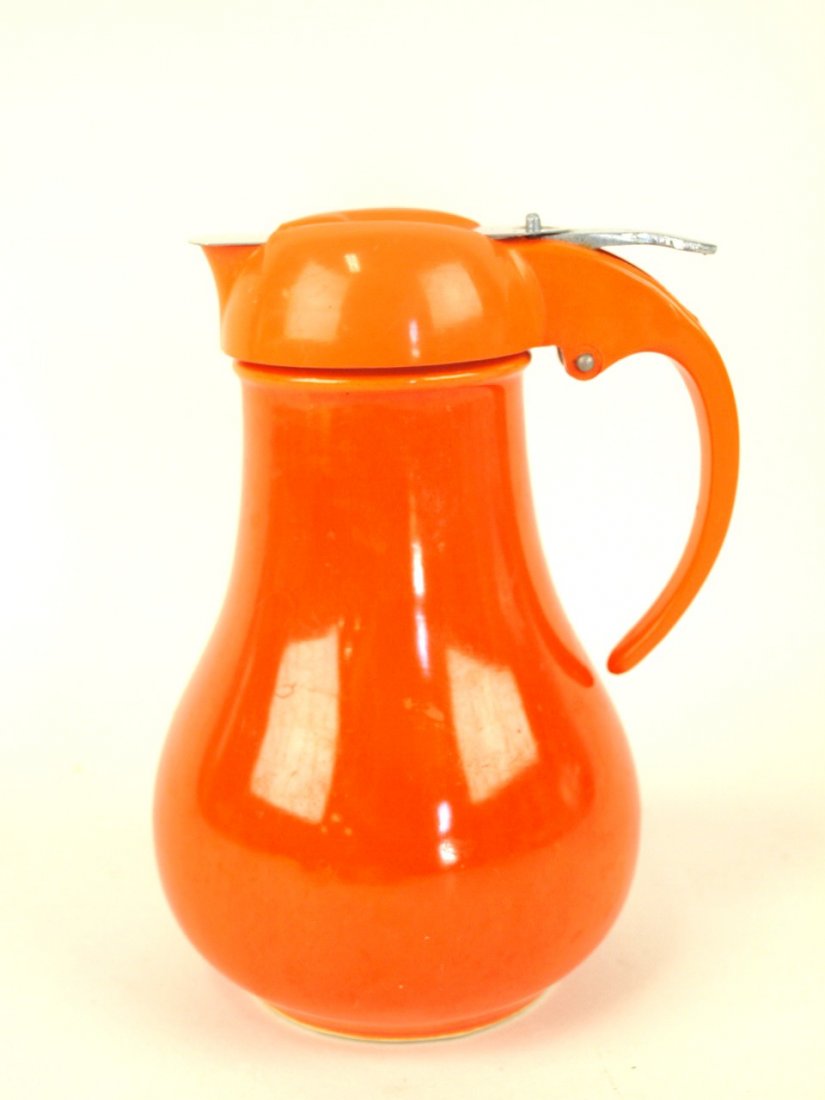 Fiesta syrup pitcher, red (1 of 1)