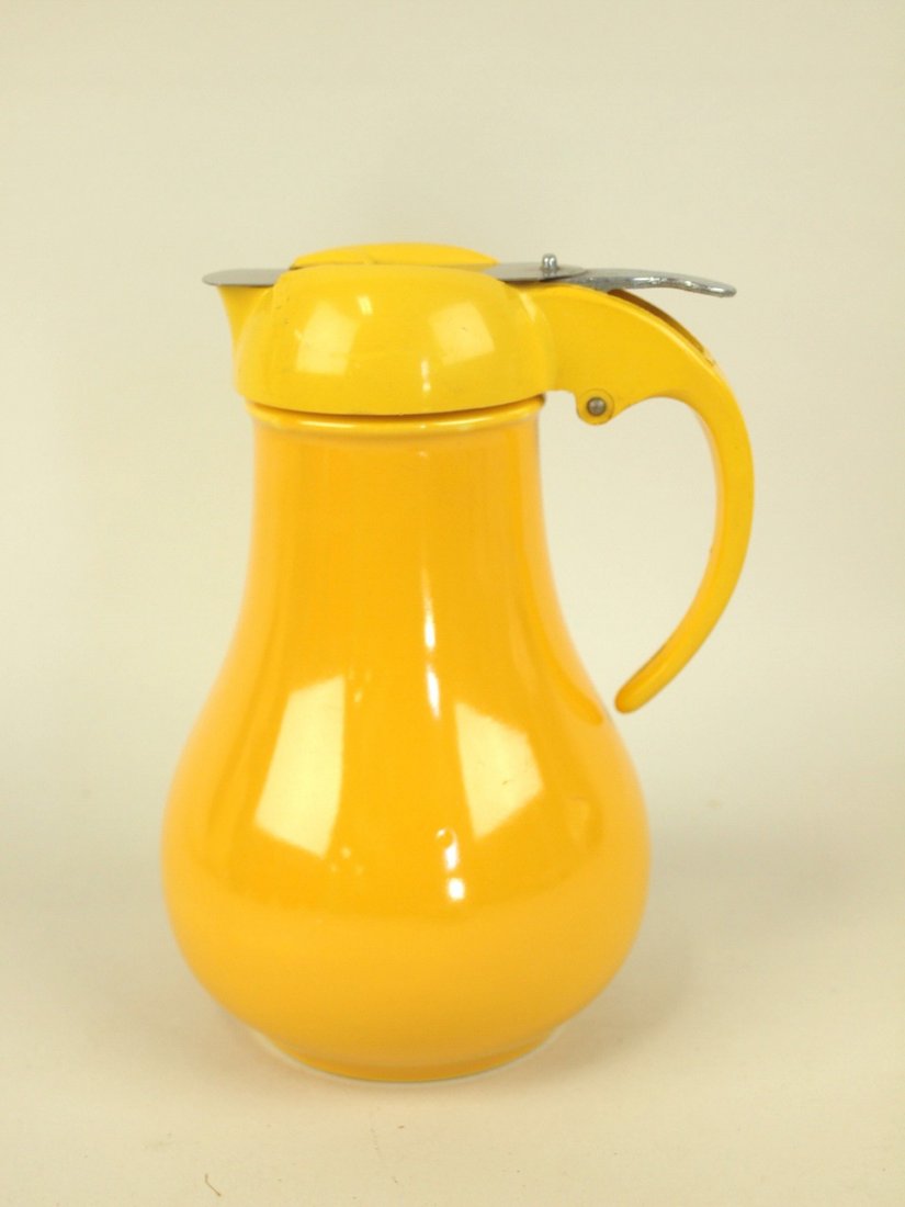Fiesta syrup pitcher, yellow (1 of 1)
