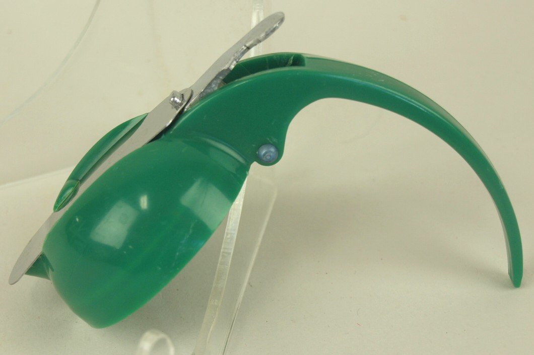 Fiesta syrup pitcher, top only, green, drip cut (1 of 1)