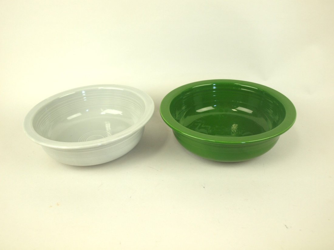 Fiesta 8 1/2" nappy bowls: gray & dark green (1 of 1)