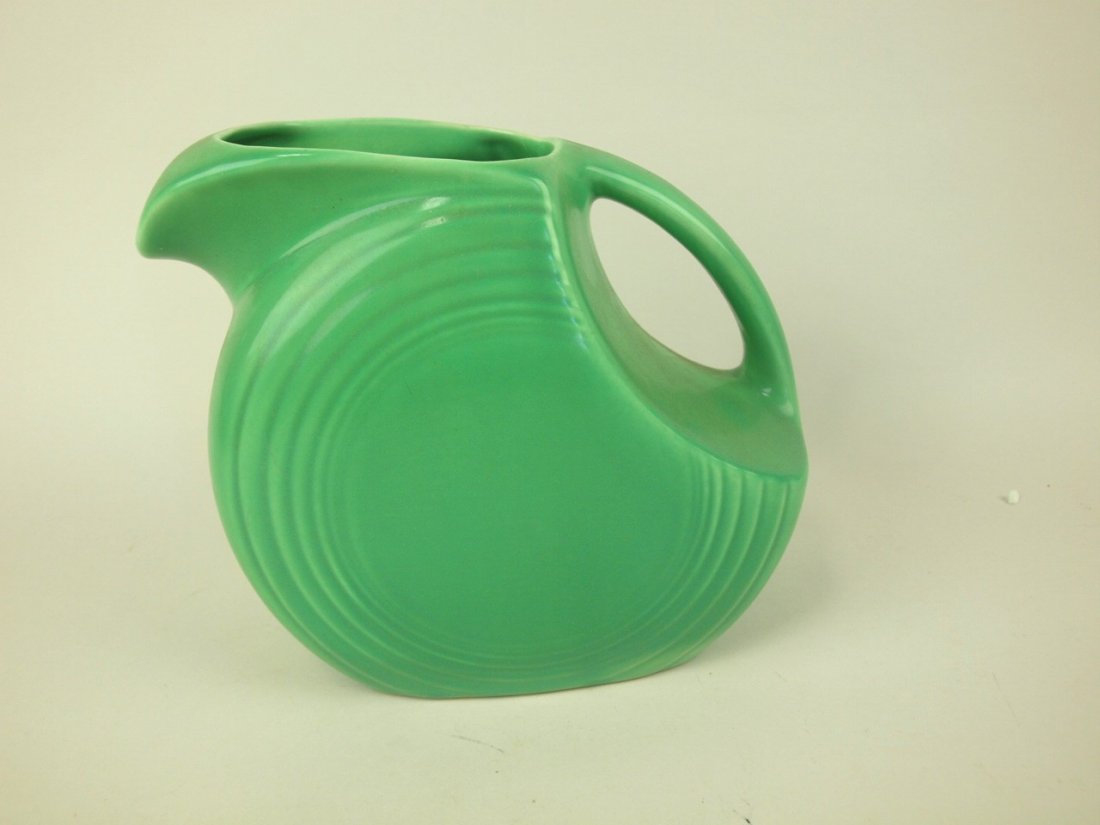 Fiesta disc water pitcher, green (1 of 1)