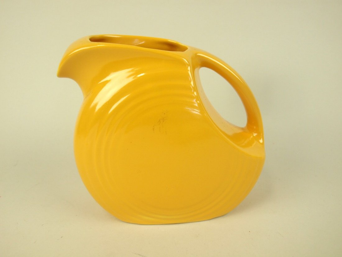 Fiesta disc pitcher, yellow (1 of 1)