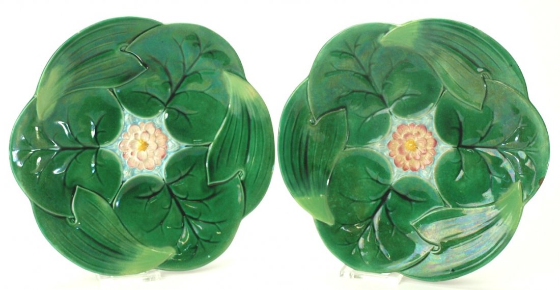 George Jones majolica pair of water lily plates, 9": George Jones majolica pair of water lily plates, 9"