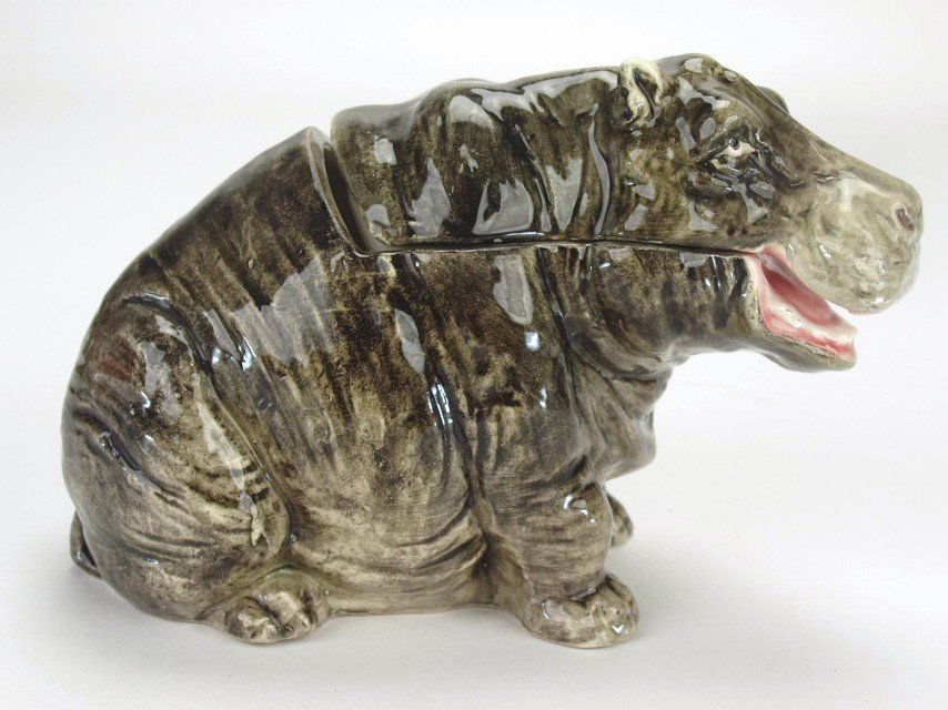 Continental majolica hippo figural humidor, 5" (1 of 1)