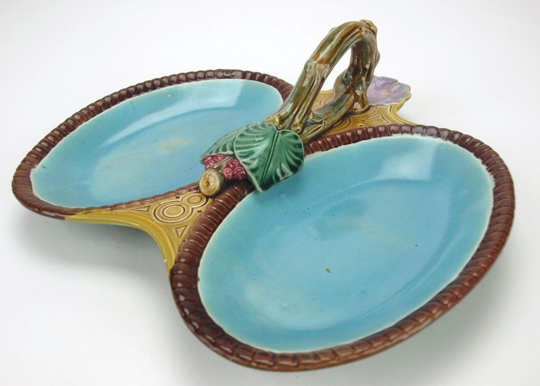 Holdcroft majolica two part server with vine handle, (1 of 1)