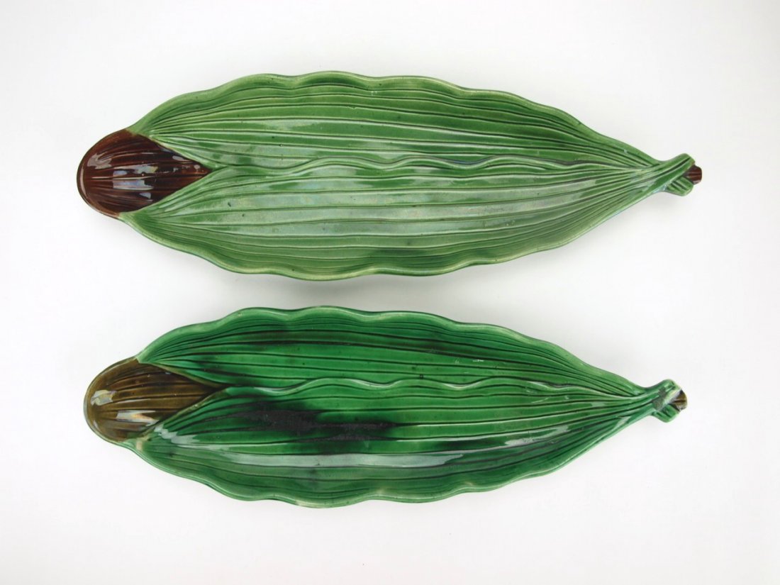 Holdcroft majolica pair of leaf trays, 16" (1 of 1)