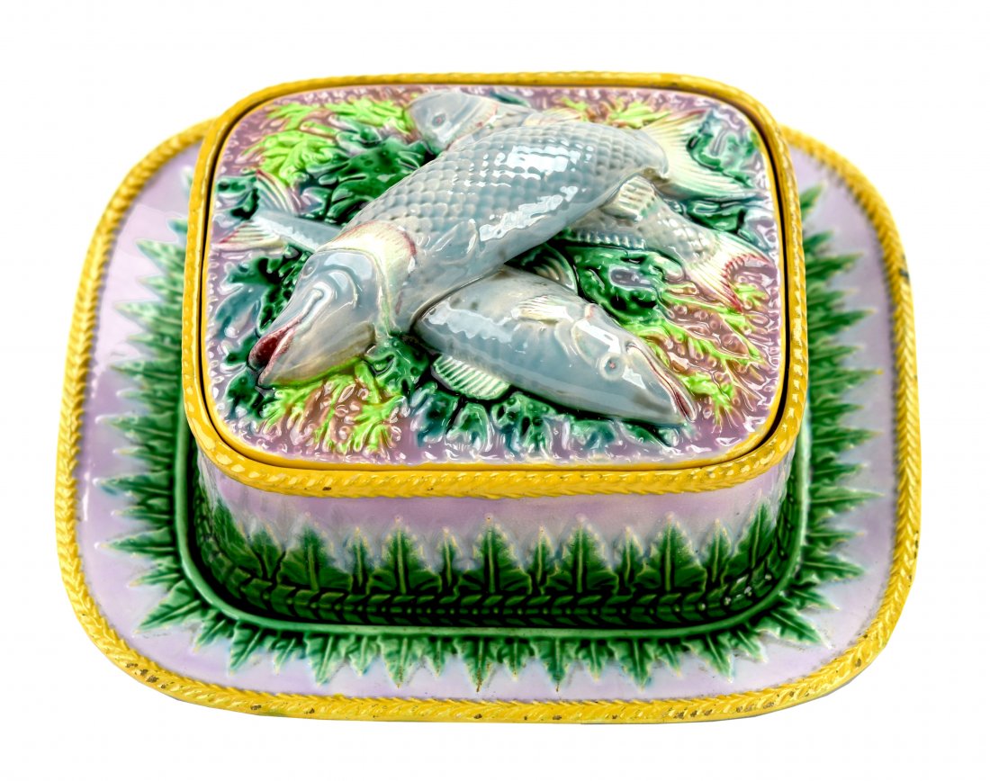 A George Jones Majolica Three Piece Fishes Sardine Dish (1 of 1)