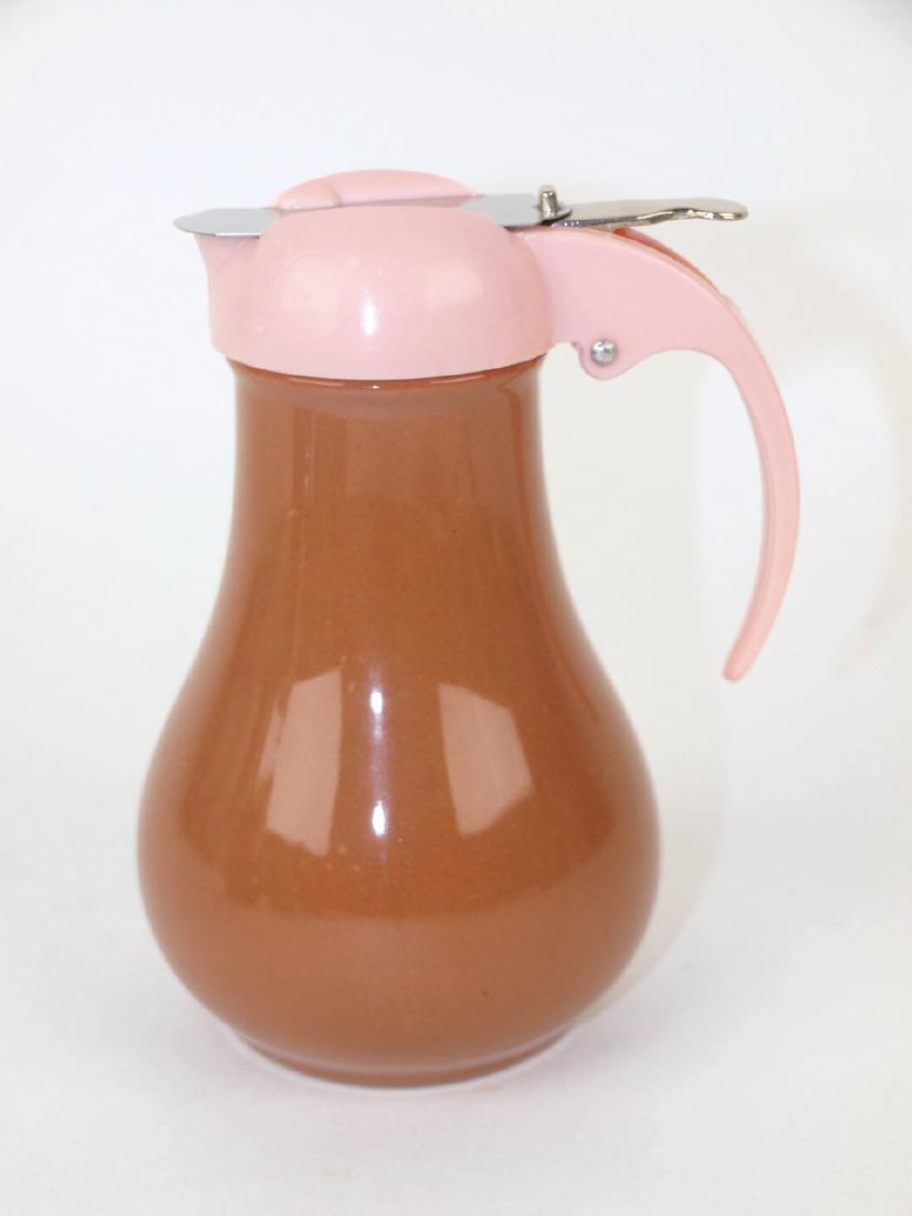 Drip cut Fiesta style syrup pitcher, chocolate (1 of 1)