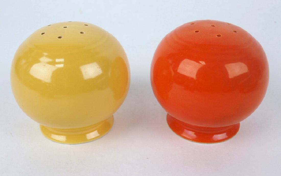 Fiesta Kitchen Kraft range shakers, singles, red & (1 of 1)