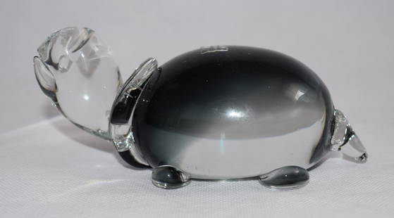 Oball | Murano | Tortoise: Original Oball Tortoise from Murano Smokey glass shell with clear glass head and appendages. shaped as a tortoise.Has original sticker Dimensions Height: 6.5 cm Legth: 14.5 cm cm 0% Buyers