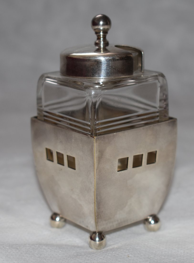 Argentor | Condiment pot | Ofner: Argentor Condiment pot Designed by Hans Ofner (Attr.) Hans Ofner (Austrian 1880-1939) student of Prof. Josef Hoffmann. Art-Deco Condiment pot with glass lid and glass insert in alpaca silver setting p
