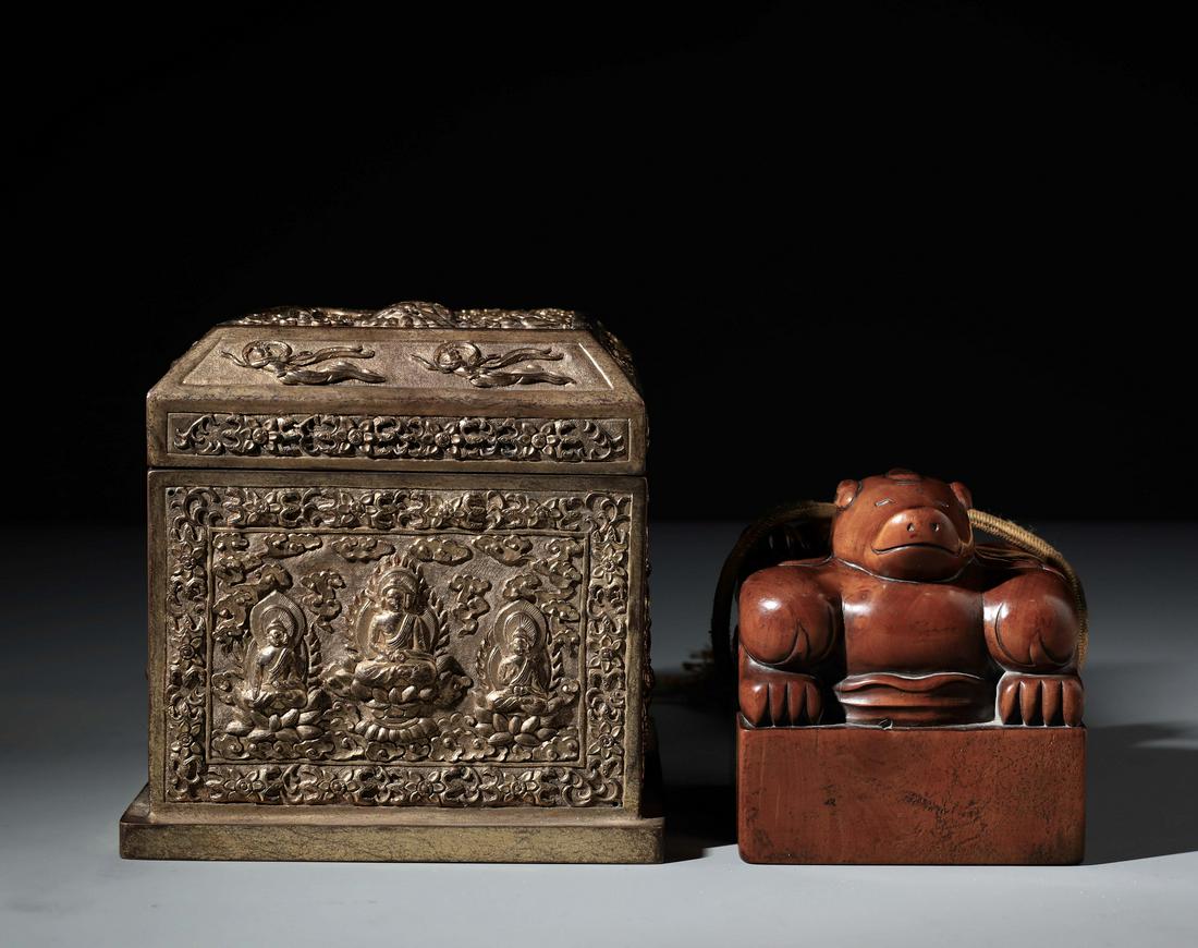 An Imperial Chinese Boxwood Mythical Beast Seal (1 of 12)