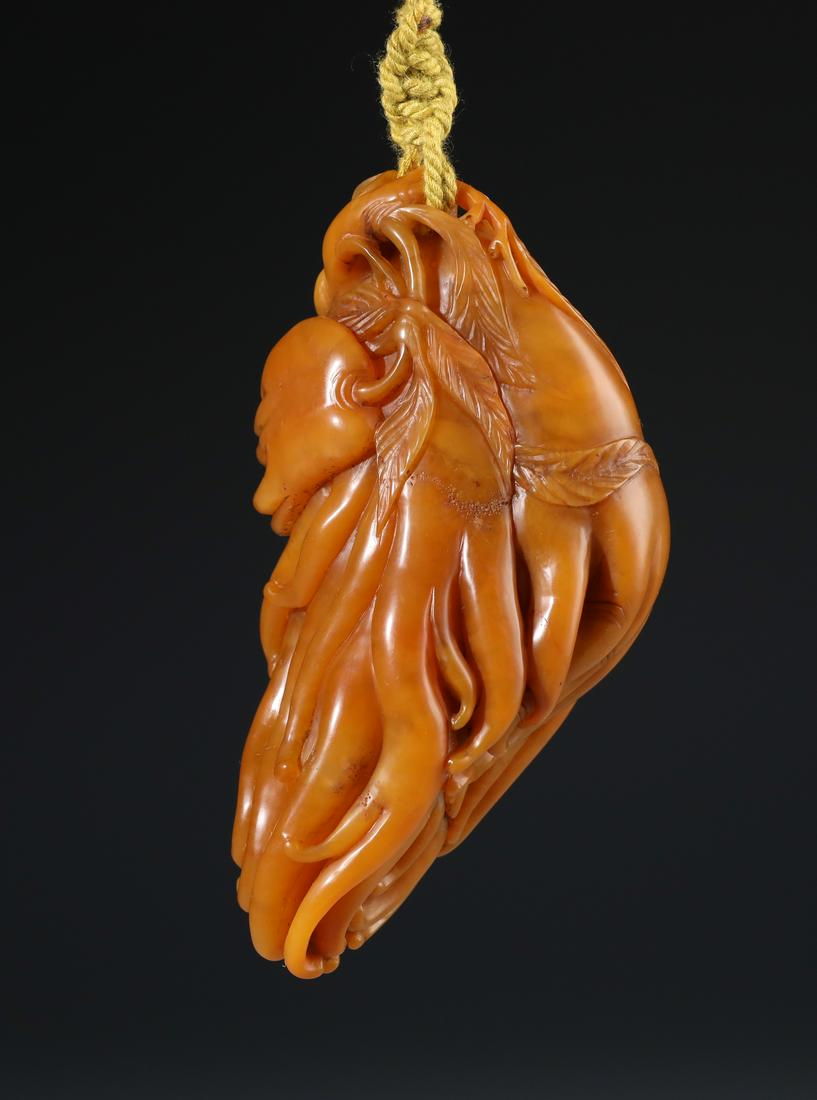 A Very Rare Chinese Soapstone Carving  of Buddha (1 of 8)