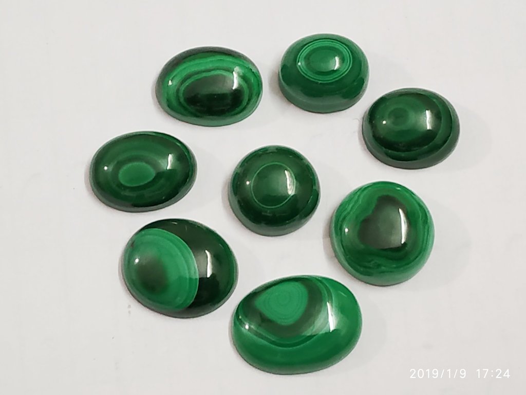 78.90 ct Natural Malachite Gemstone Wholesale Lot (1 of 2)
