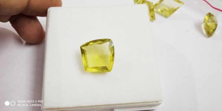 13.37 Ct Natural Fancy Shape Yellow Topaz (1 of 2)
