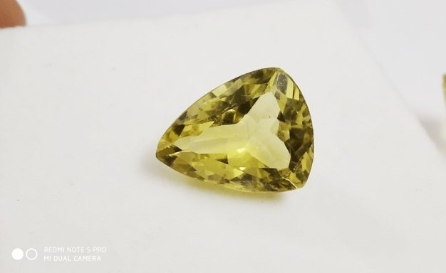 13.51 ct Natural Pear Shape Yellow Topaz (1 of 2)
