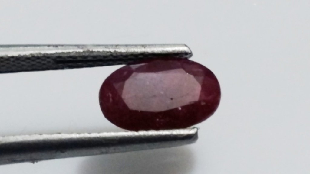 1.73 Ct Natural Oval African Ruby (1 of 2)