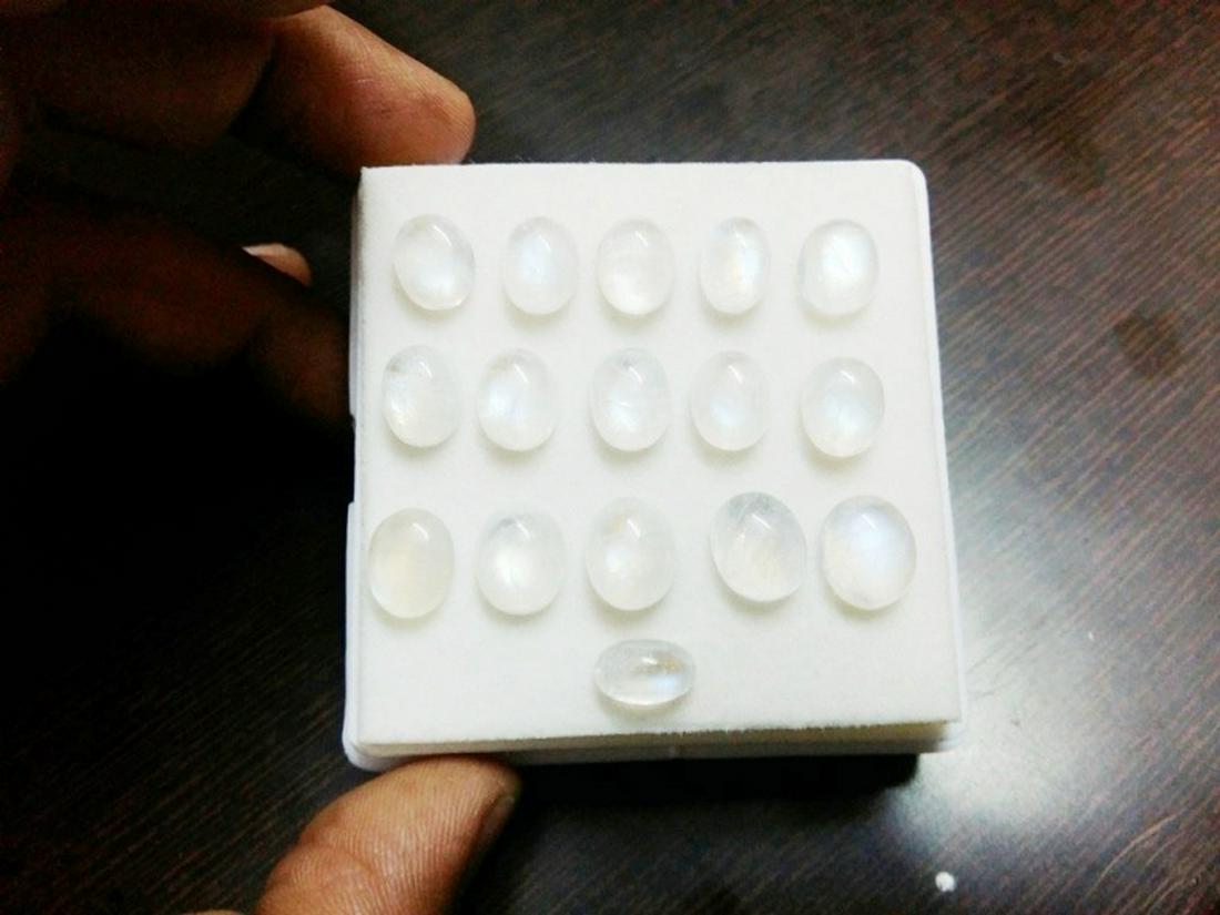 51 ct Natural Oval Moonstone Wholesale Lot: Natural Oval Moonstone Wholesale Lot~~MM Size 9 x 8 x 4~~