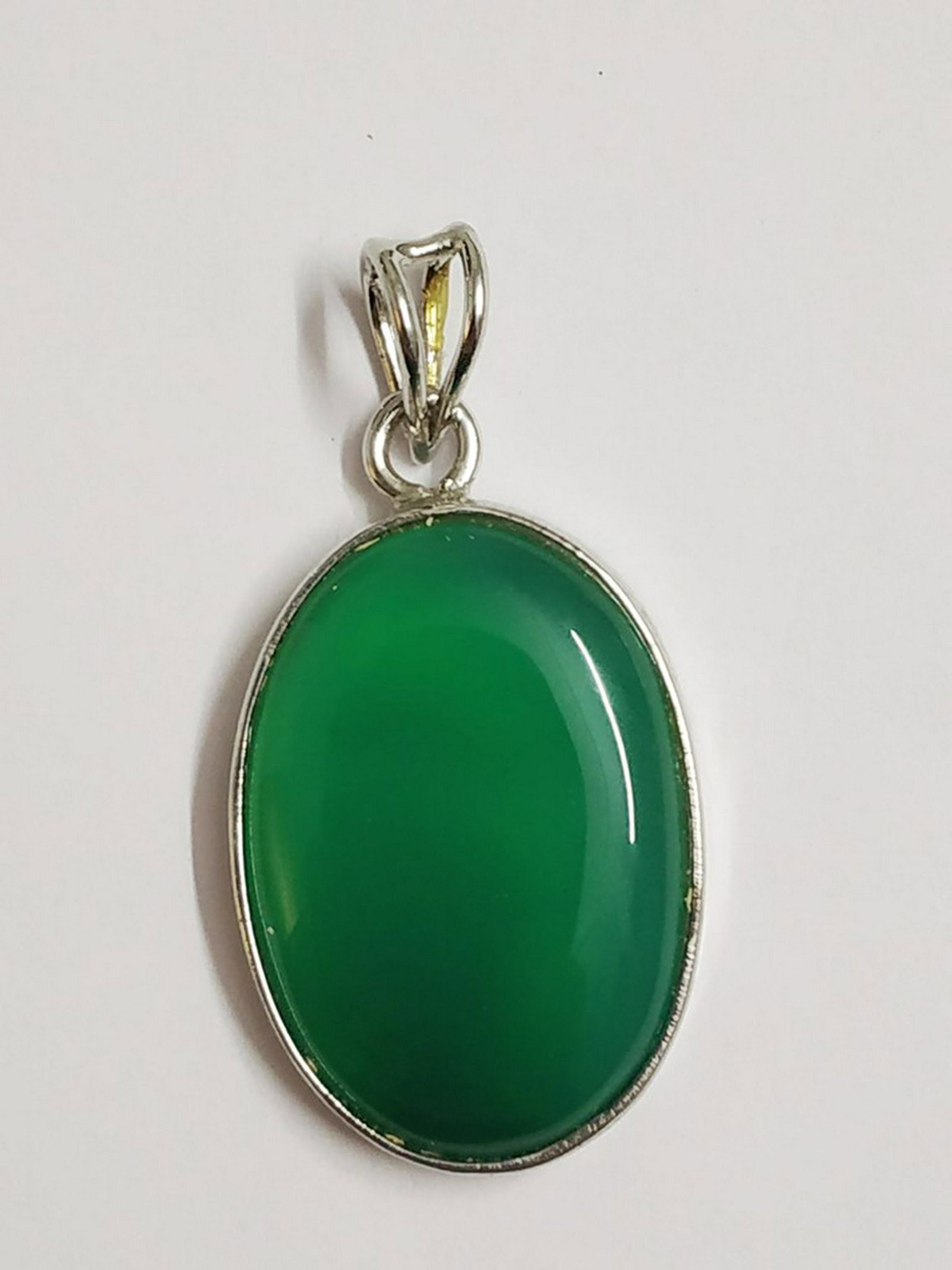 925 Sterling Silver Onyx Pendant: Wt. 7.000 gram MM Size : 41 x 20