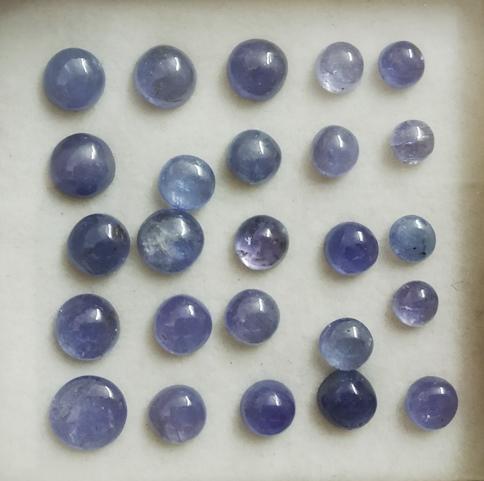 32.87 ct Natural Tanazanite Mix Size Wholesale Lot: Natural Tanazanite Mix Size Wholesale Lot~Mix Size Avg Size 6 x 6 x 3