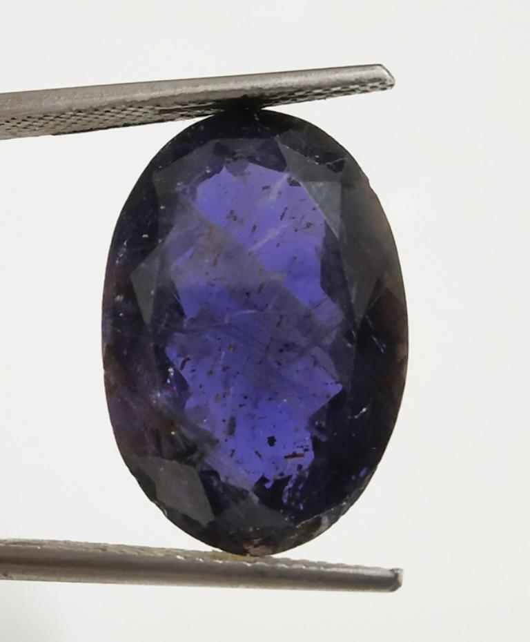 9.05 ct Oval Cut Natural Iolite Gemstone: MM SIZE =16.19 x 11.92 x 8.39