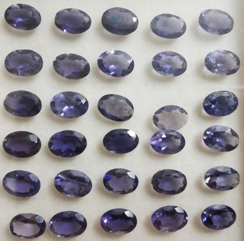 16.74 ct Oval Cut Natural Blue Iolite Wholesale Lot: Oval Cut Natural Blue Iolite Wholesale Lot~~MM Size 7 x 5 x 3~~