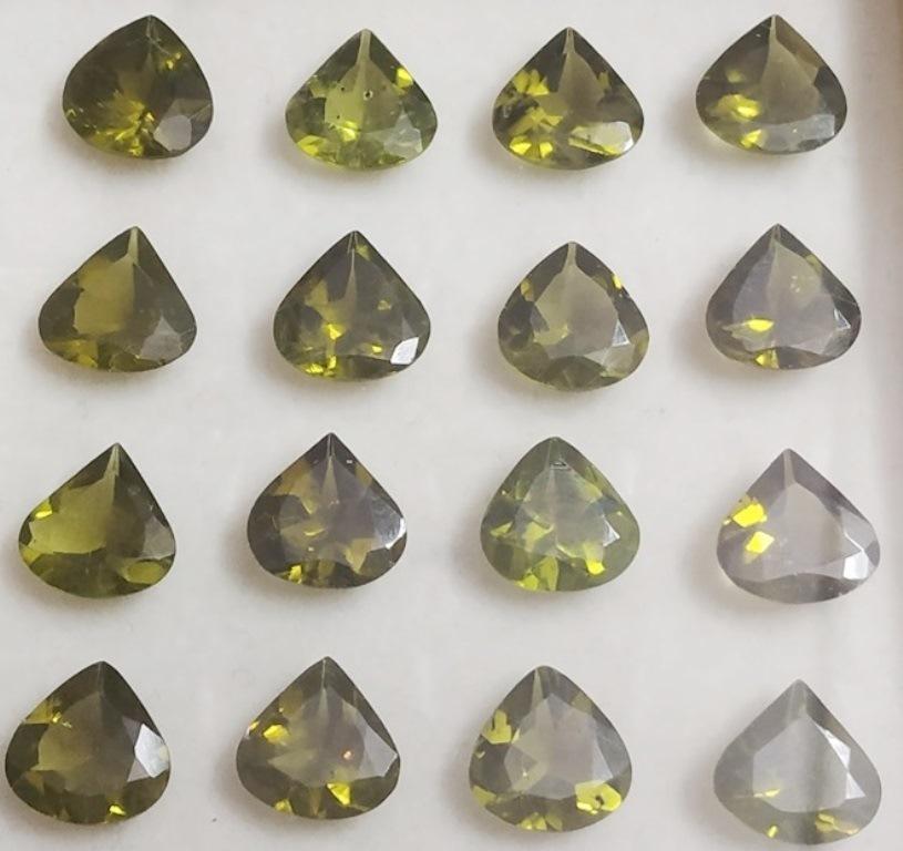 23.24 ct Pear Cut Natural Olive Green Peridot Lot: Pear Cut Natural Olive Green Peridot Wholesale Lot~~MM Size 8 x 8 x 3~~