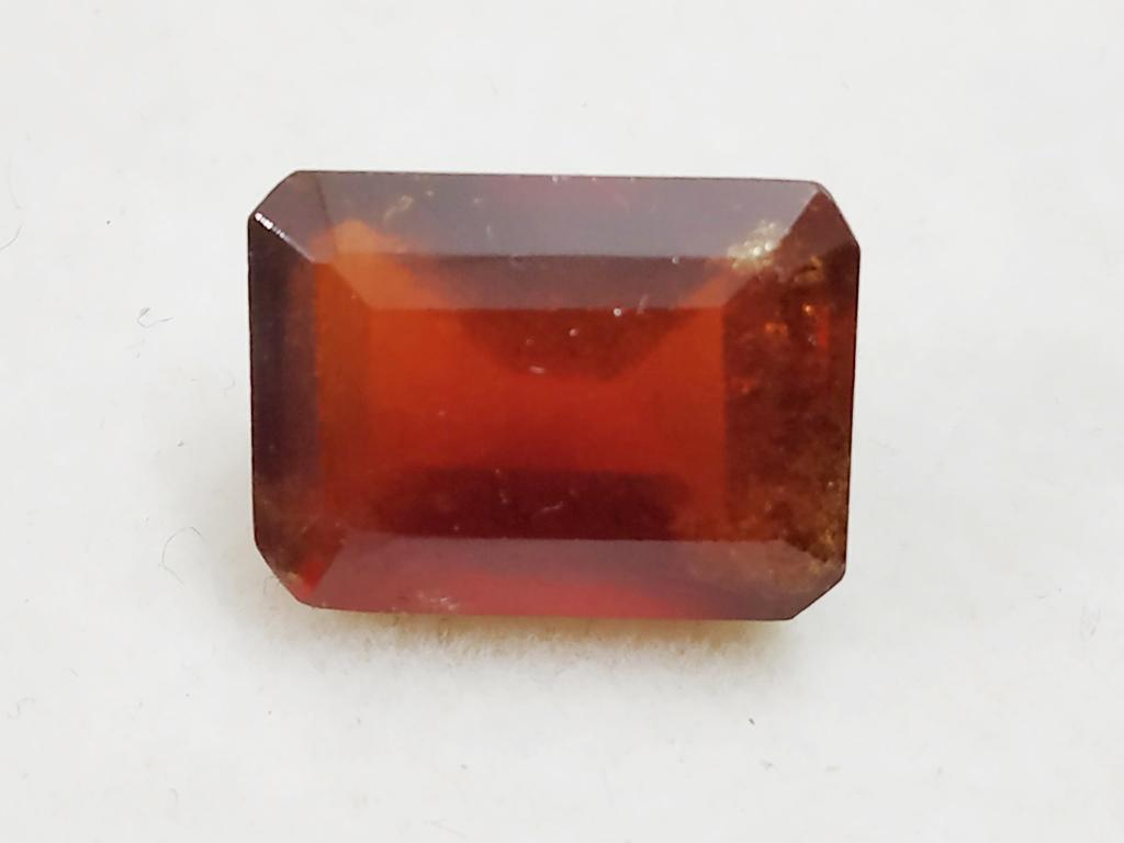 5.82 ct Natural Emerald Cut Hessonite Garnet: Natural Emerald Cut Hessonite Garnet~~MM Size 12 x 9 x 5~~
