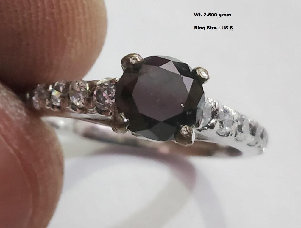 925 Sterling Silver Ring with Black Diamond & CZ: Wt : 2.500 gram Ring Size : US 6 Diamond Wt. 0.85 ct